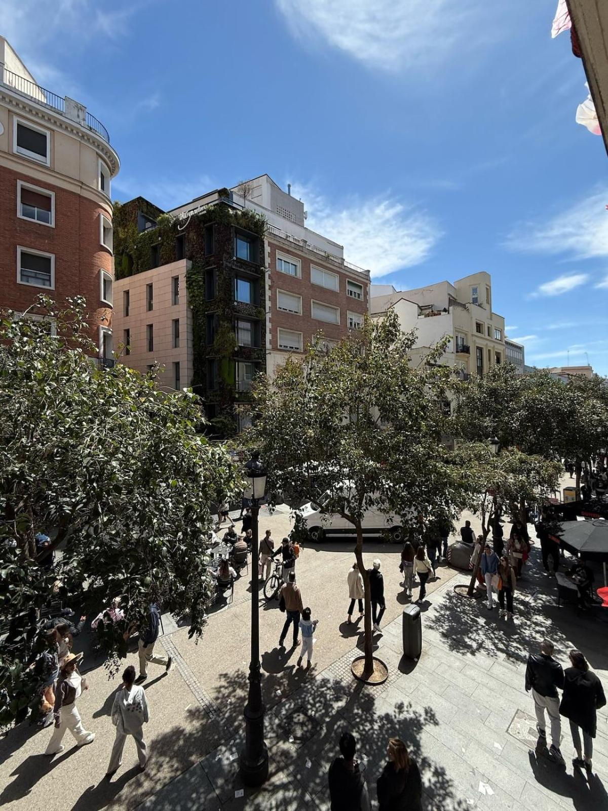 Centrico Junto A La Gran Via Apartamento